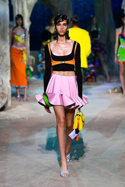 Look 51
